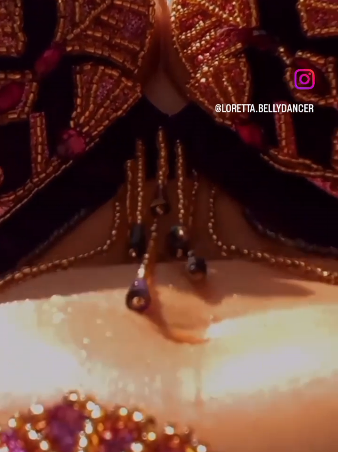 @Belly Dancer Loretta loren