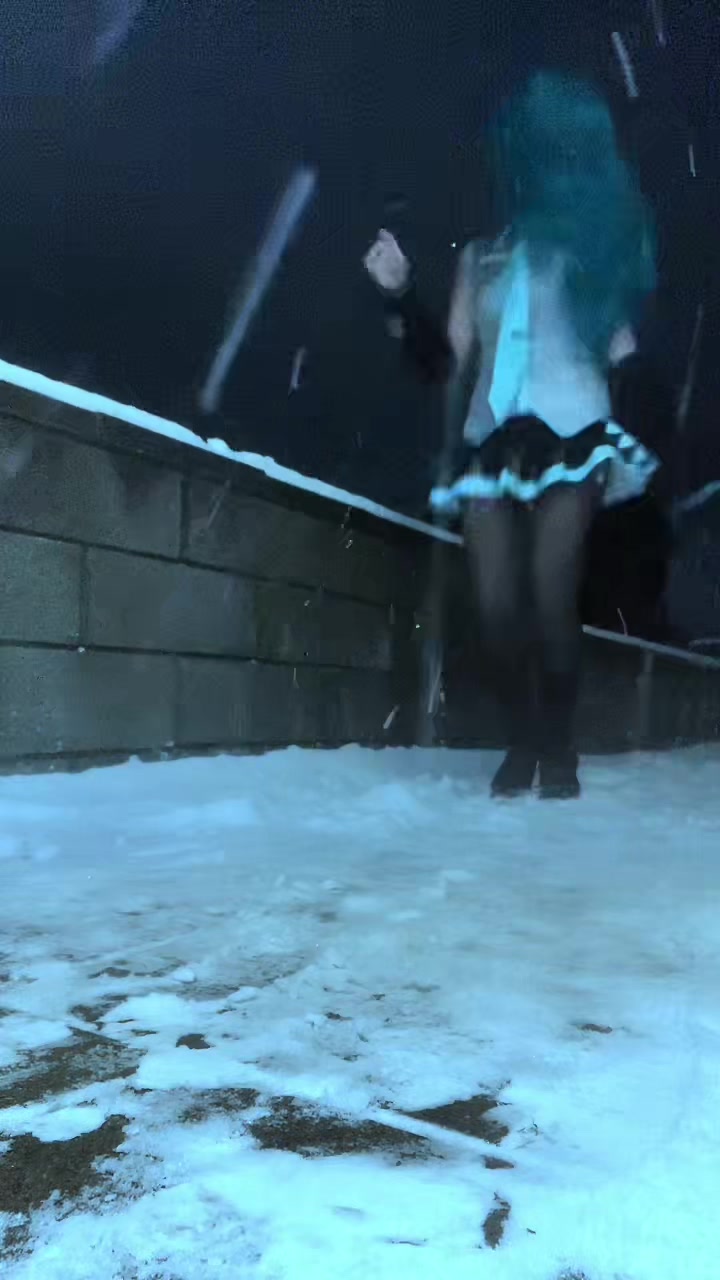 @𝒯𝒾𝓁𝓁𝓎(๑˃ᴗ˂)ﻭ