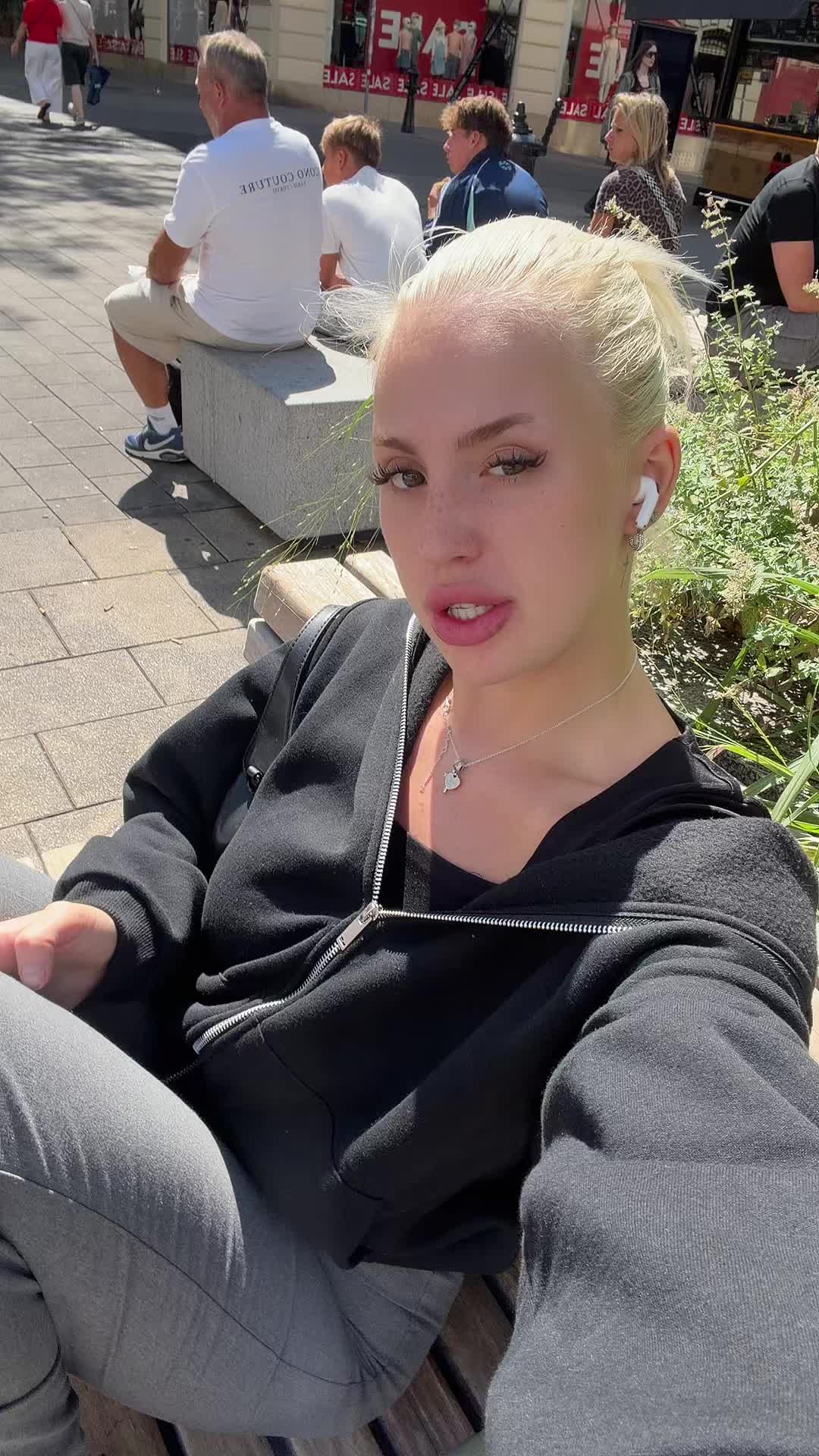 @Sara Dodevska