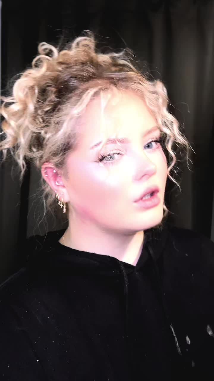 @Cat
