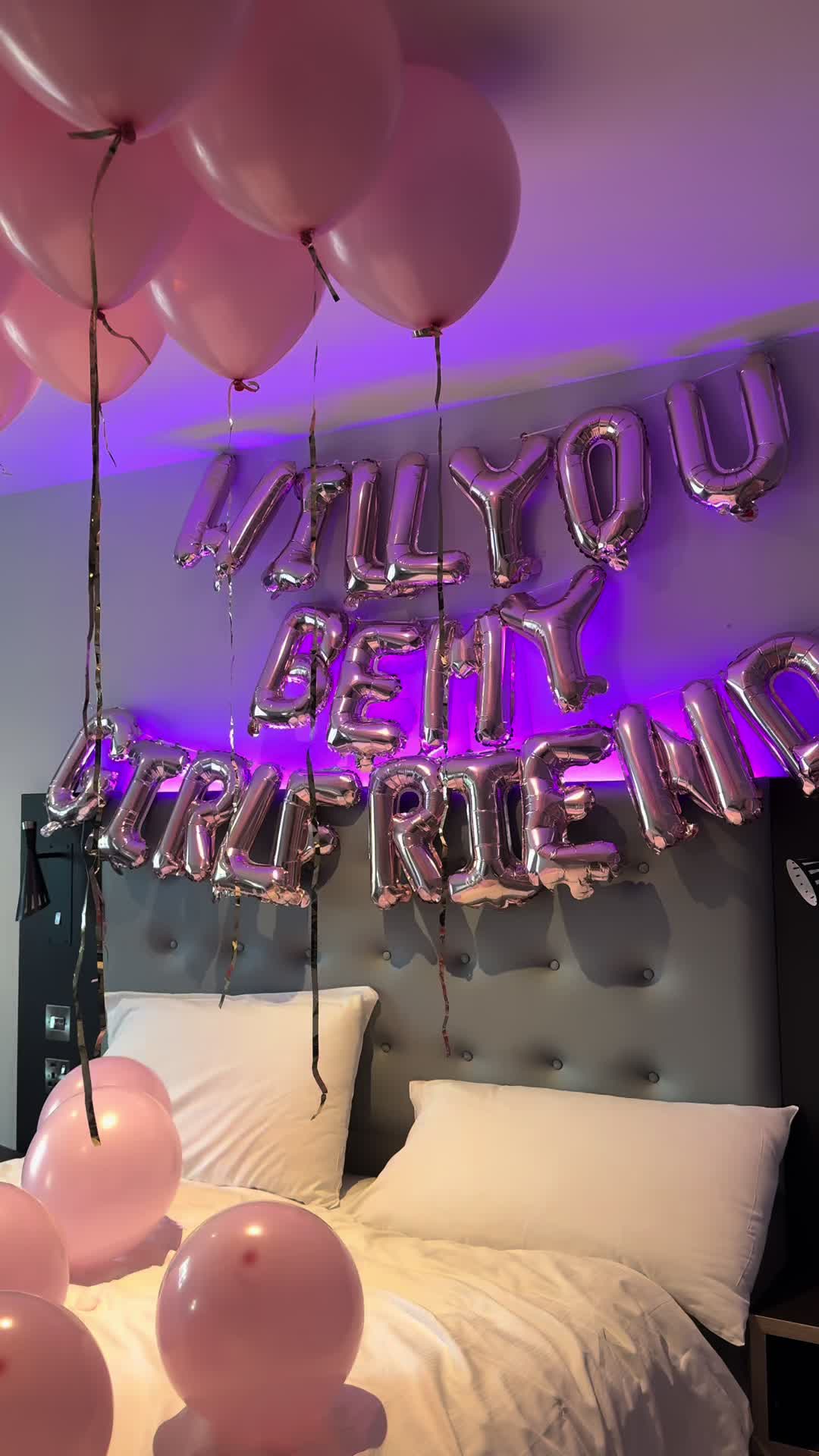 @littleballoonscompany ♛