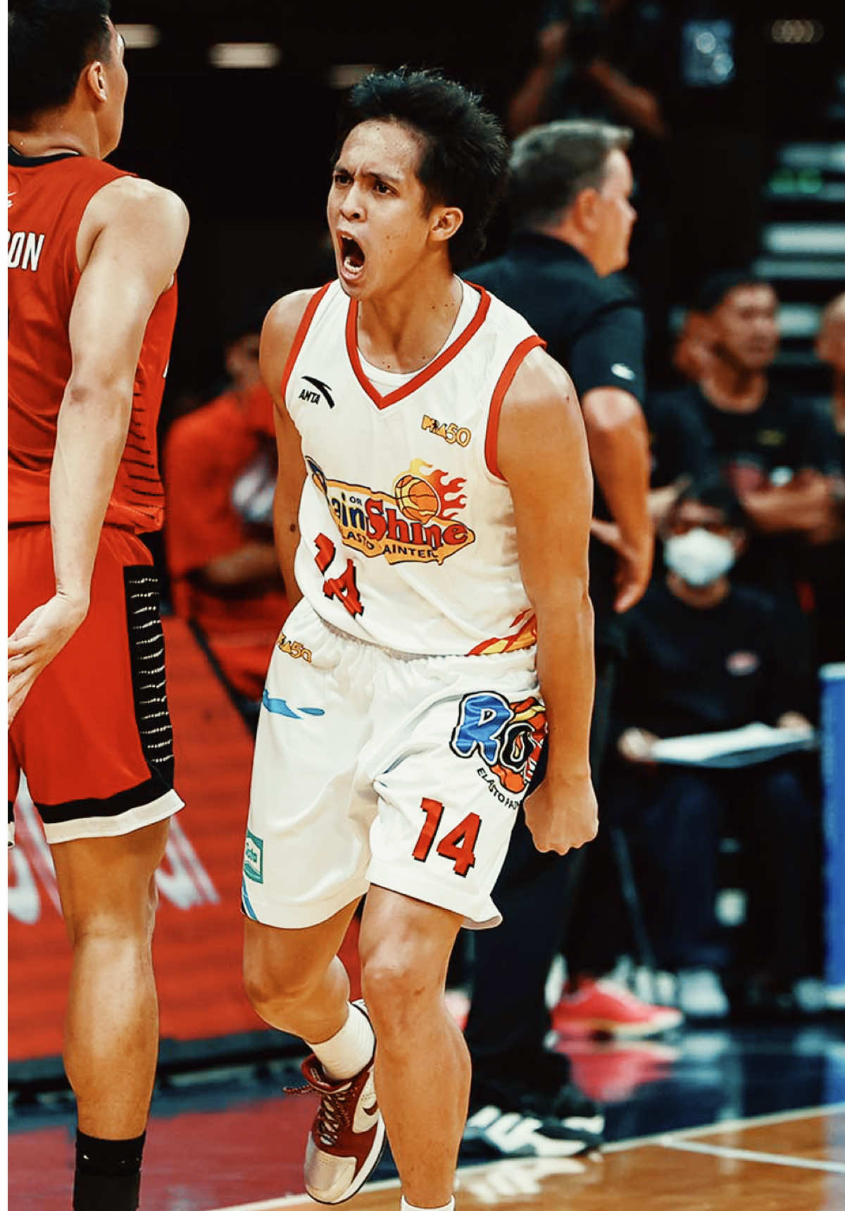 @Rain or Shine Elasto Painters