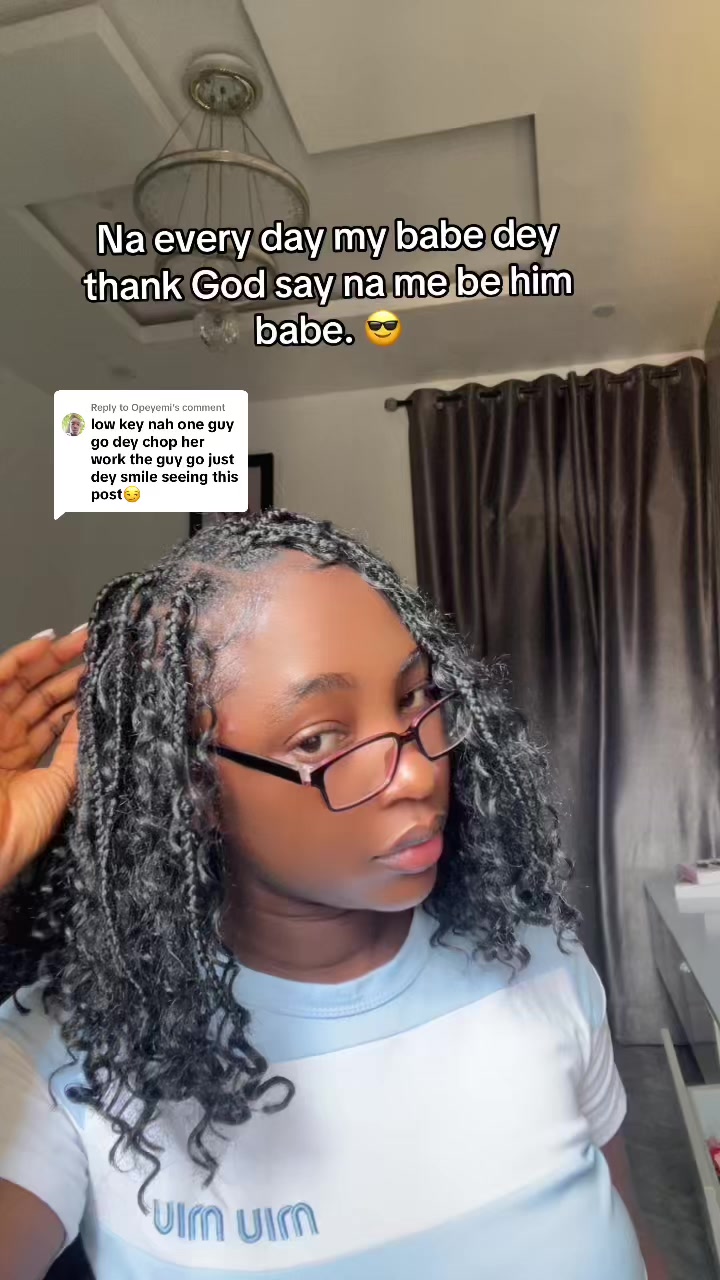@ashley Odunayo🥰