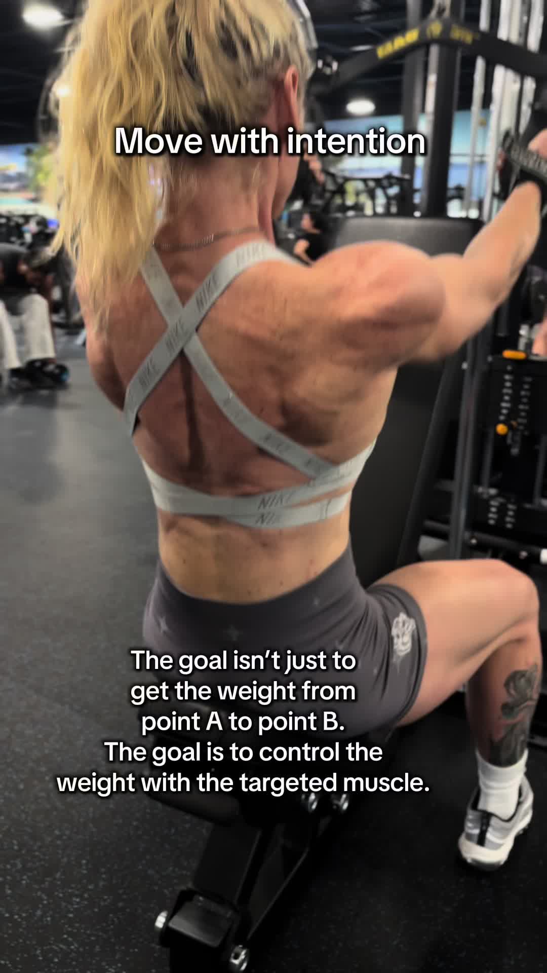 @Michelle Mahn IFBB Figure PRO