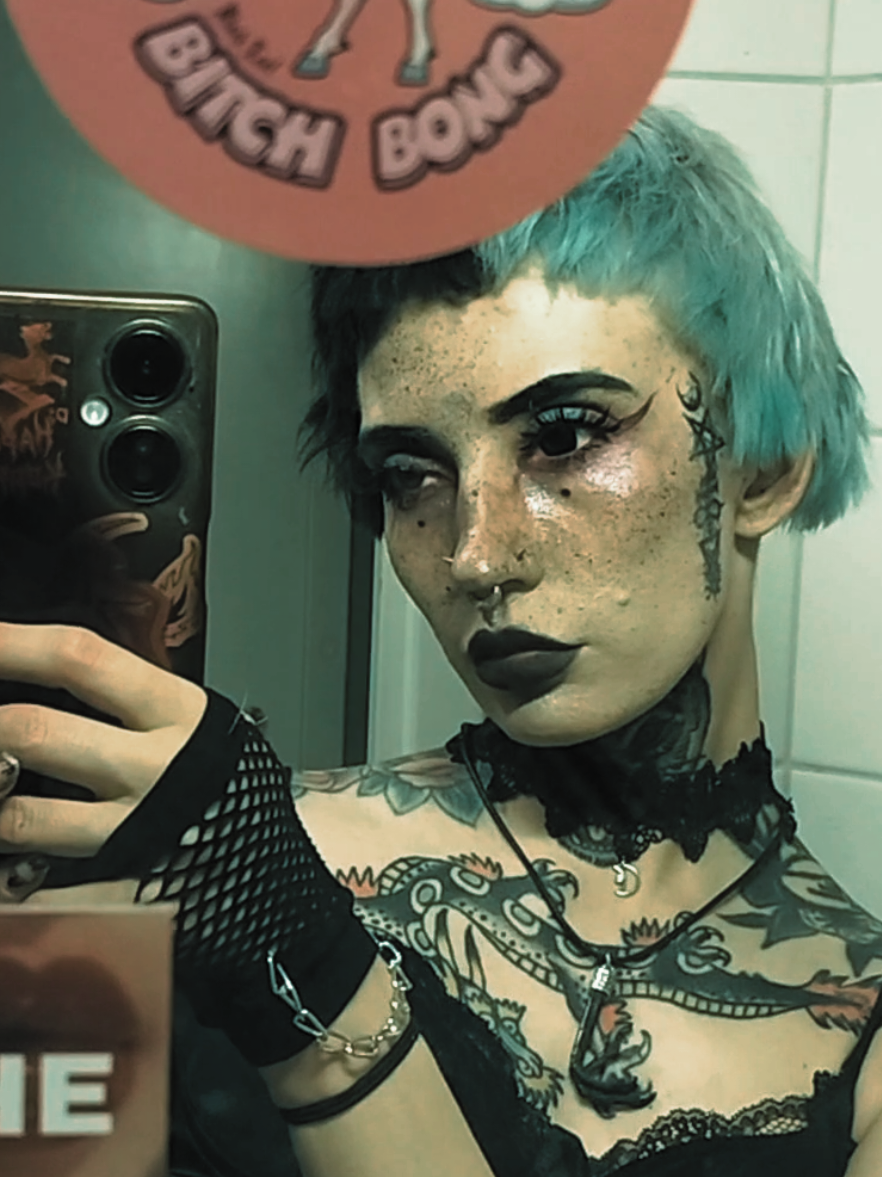 @𝕾𝖔𝖋𝖐𝖚 🐺