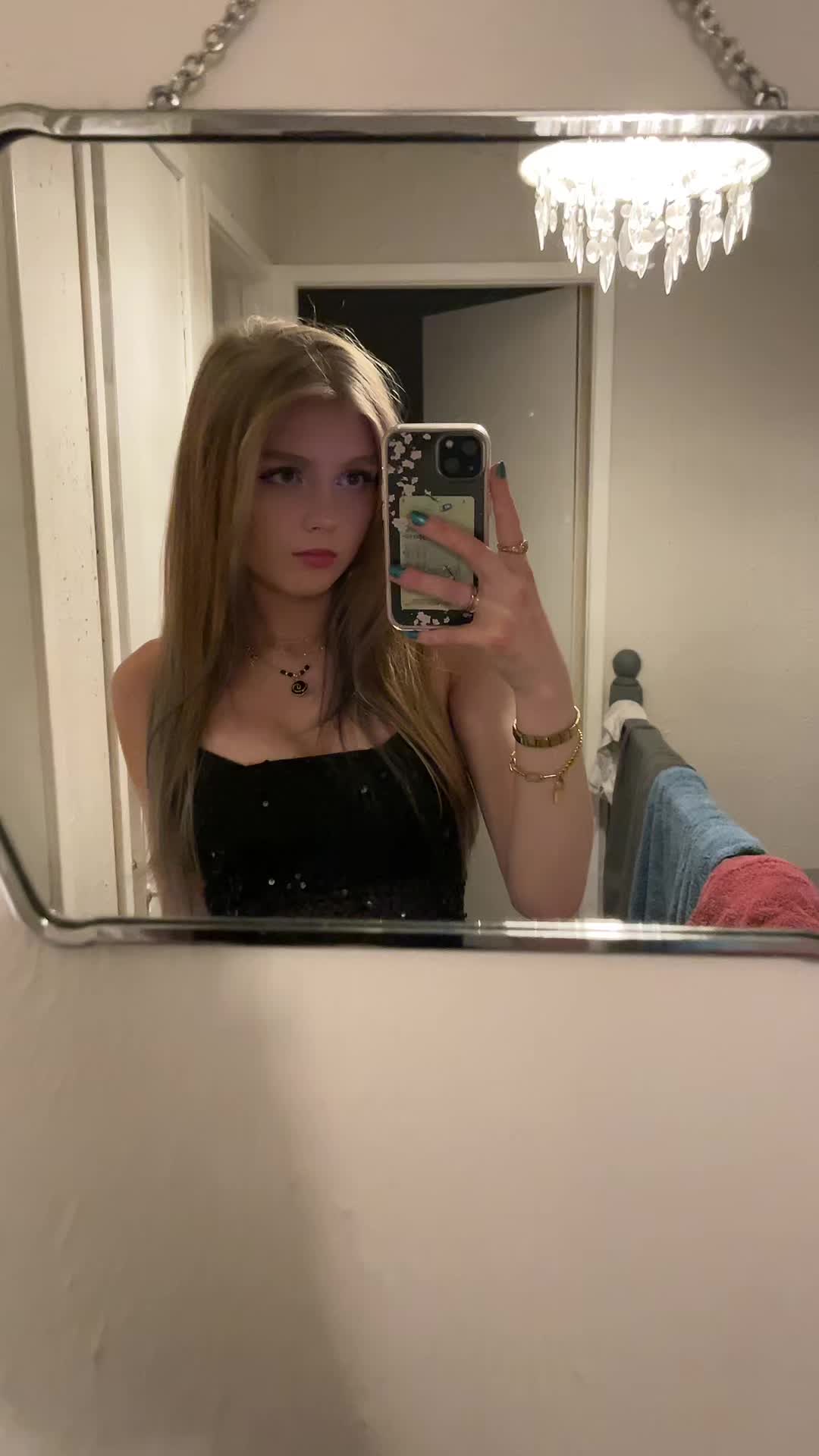 @t⁸
