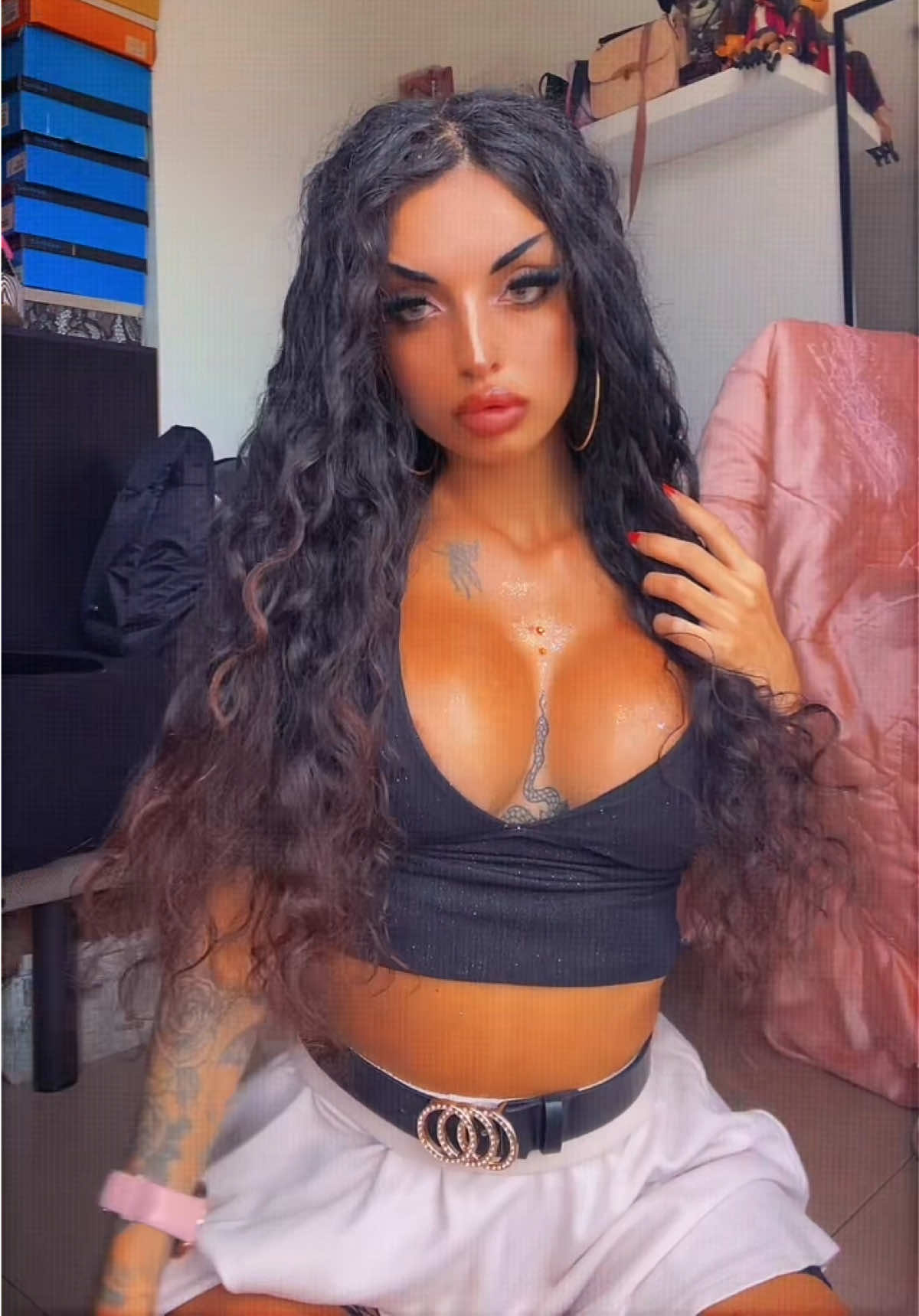 @Laishawolfe