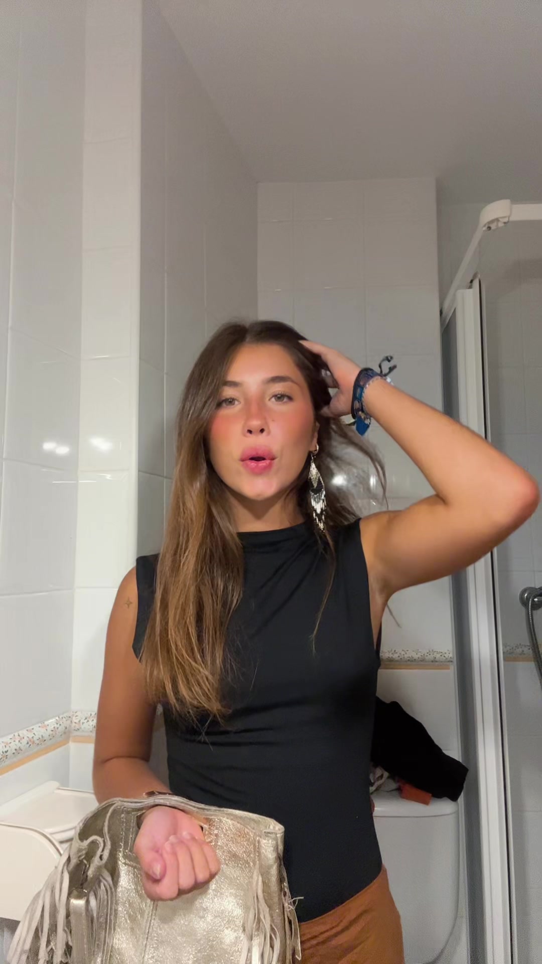 @raqueelrojasb