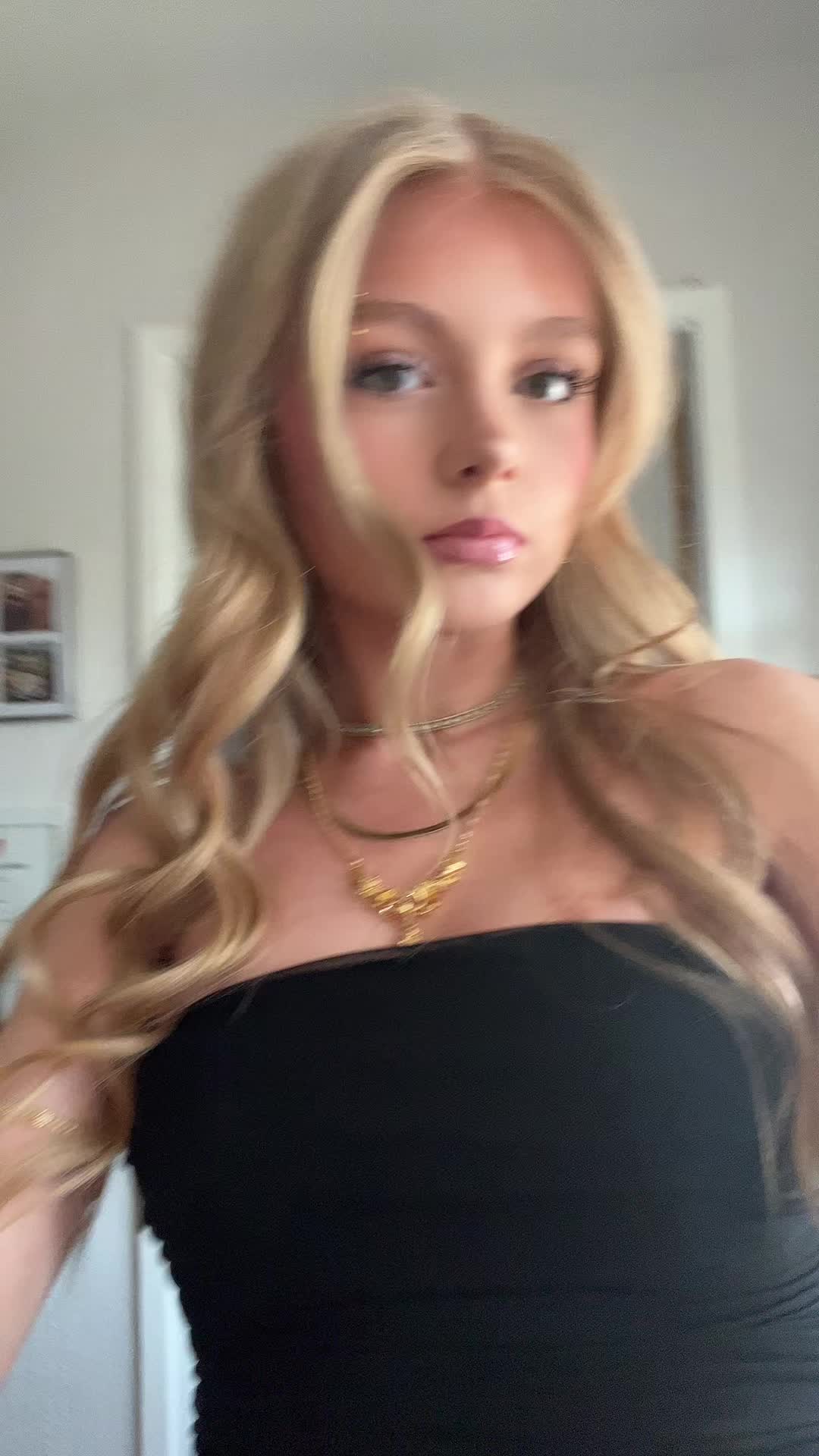 @t⁸