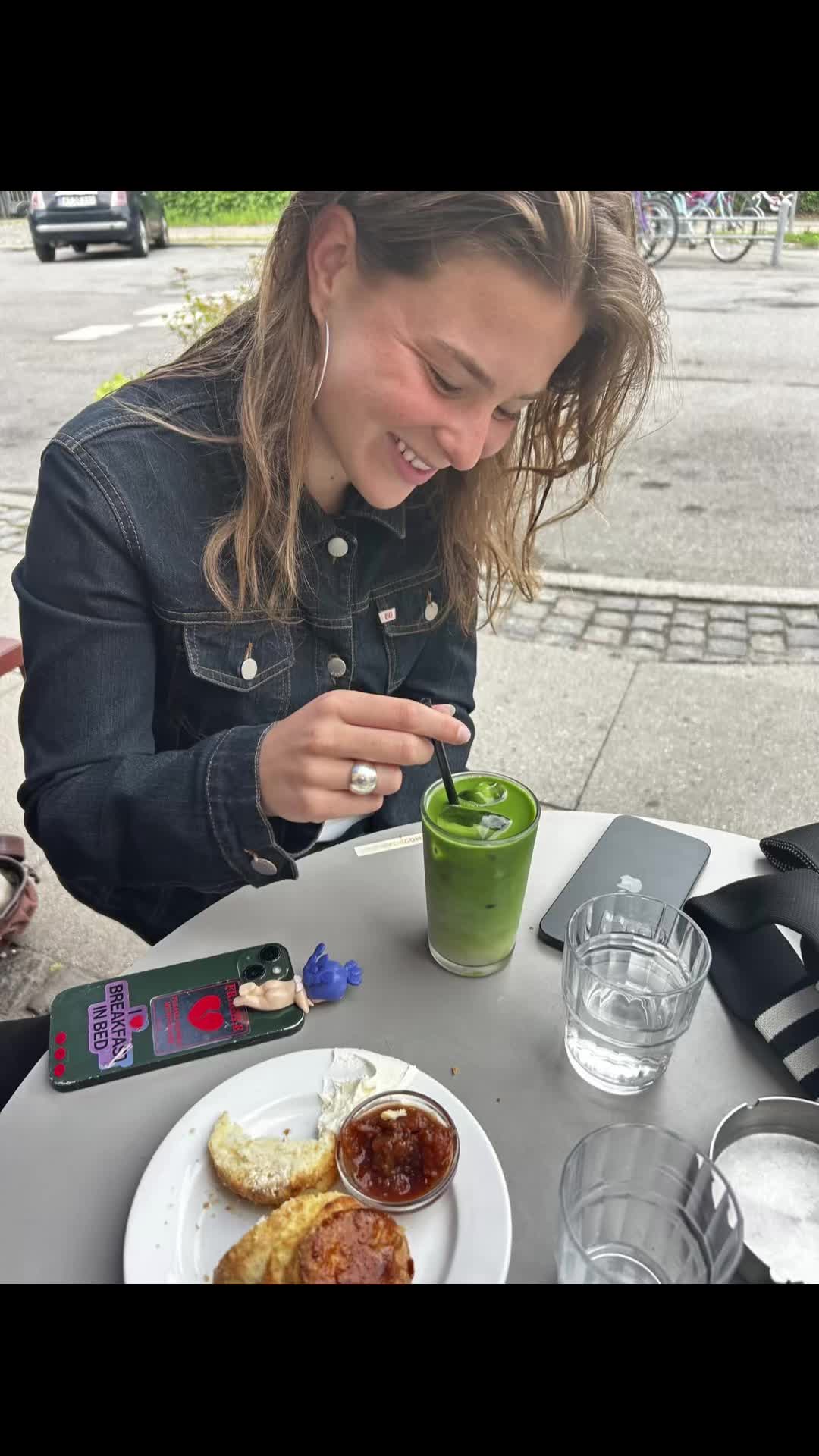 @Debora Zoë