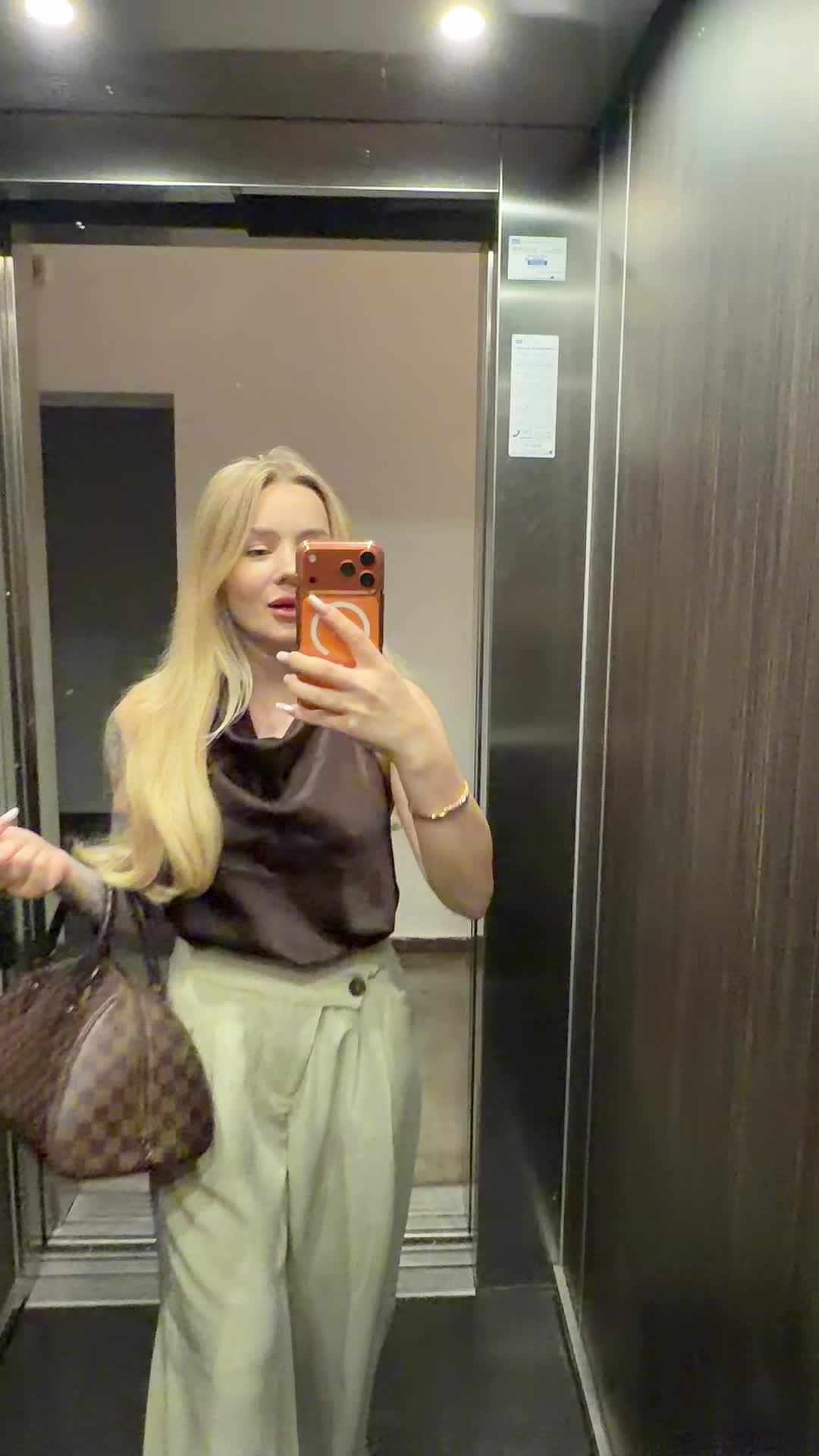 @Daniela Costetchi
