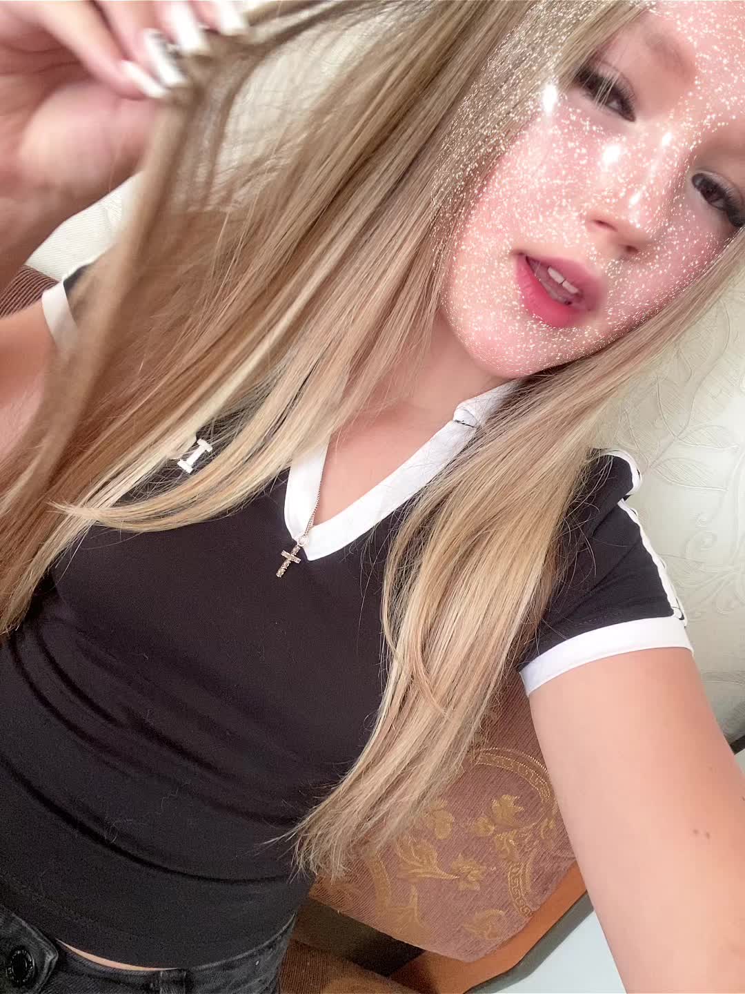 @julii.ssqww 🐈⬛