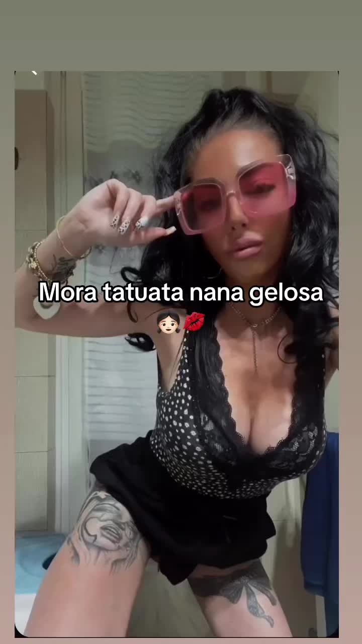 @la_pupa_mora_tatuata