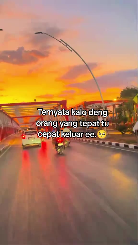 @πiko
