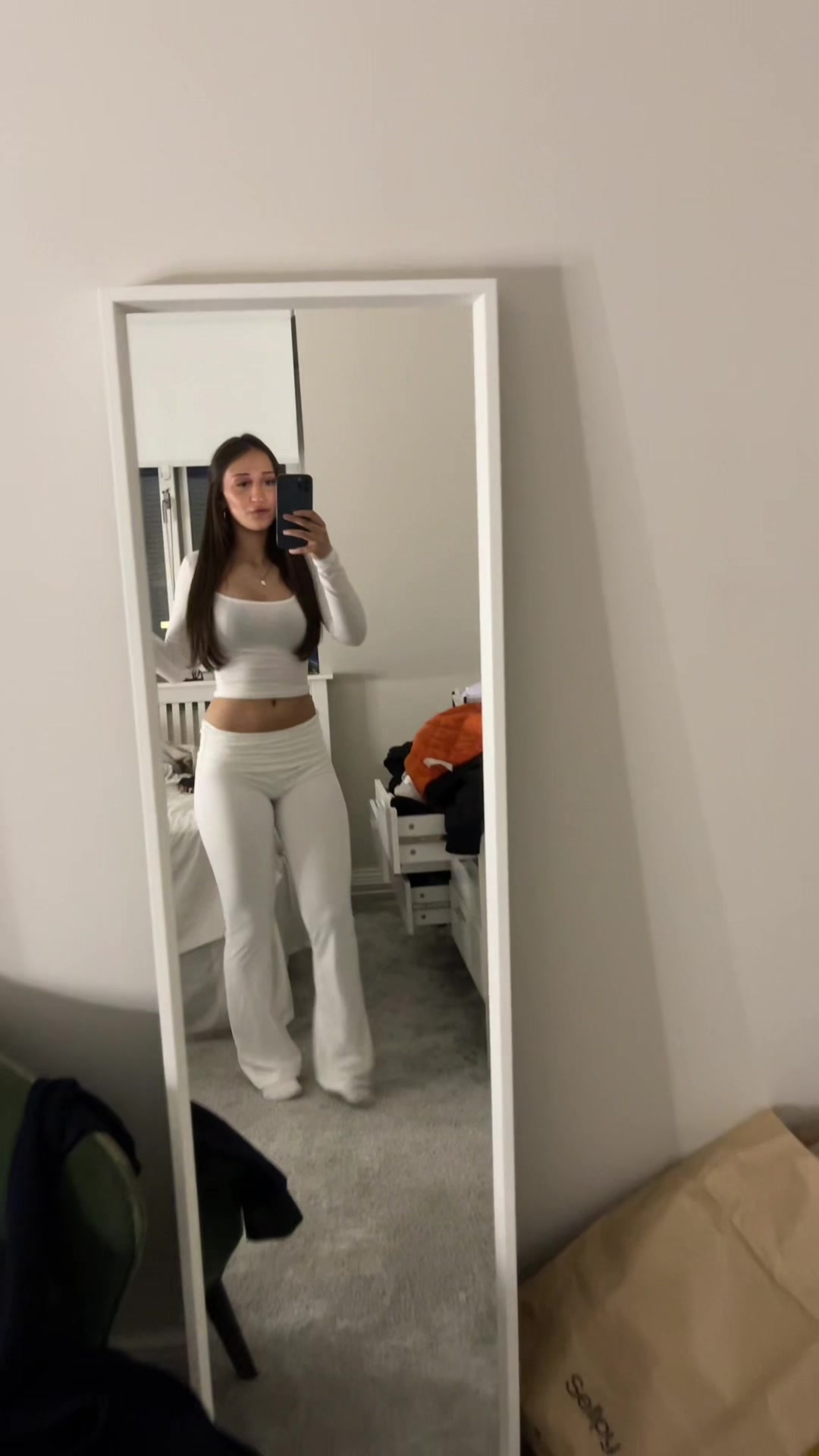 @Ami