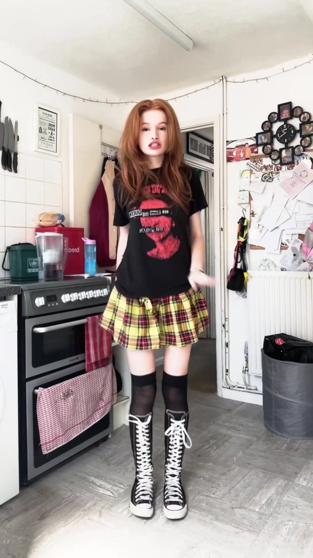 @popwhizz123