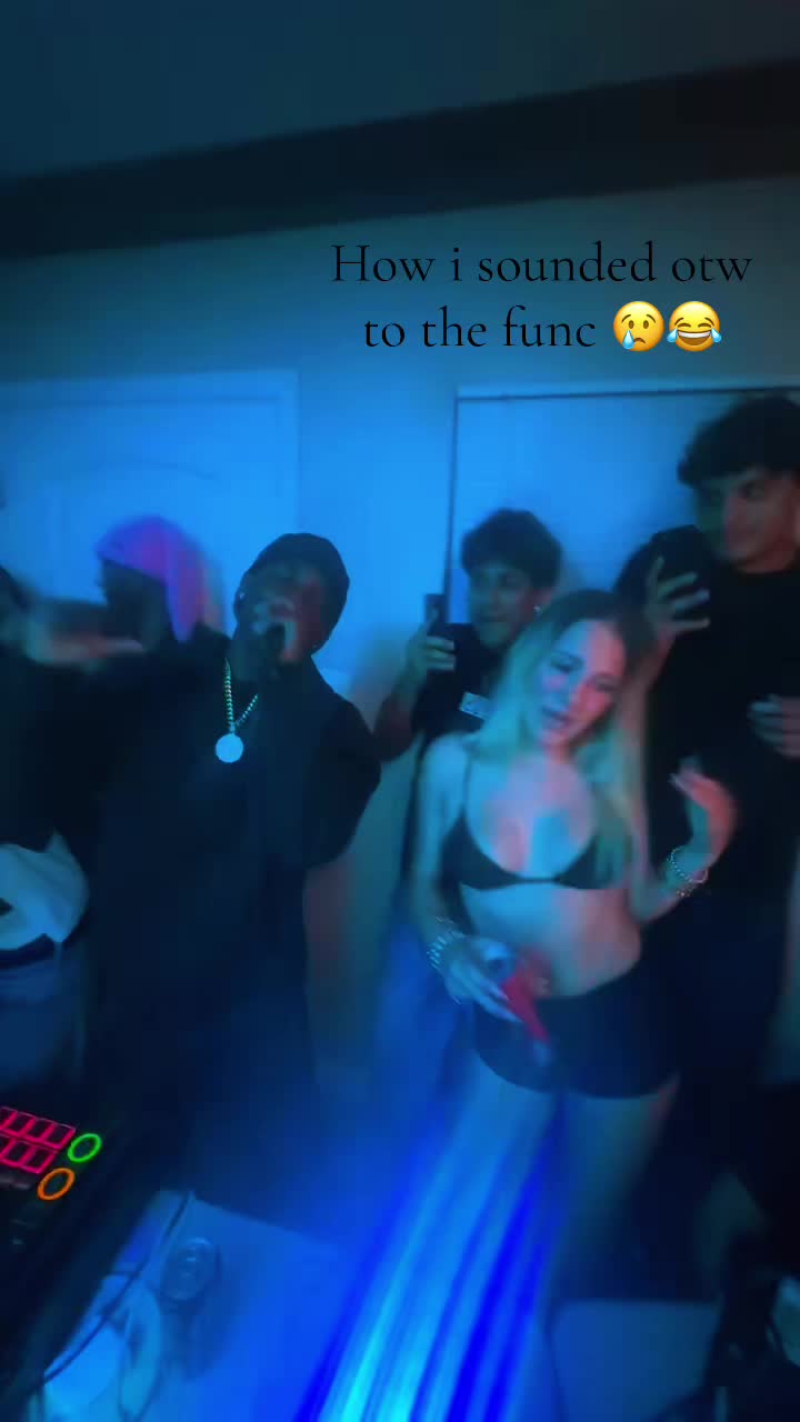 @glittertornado88