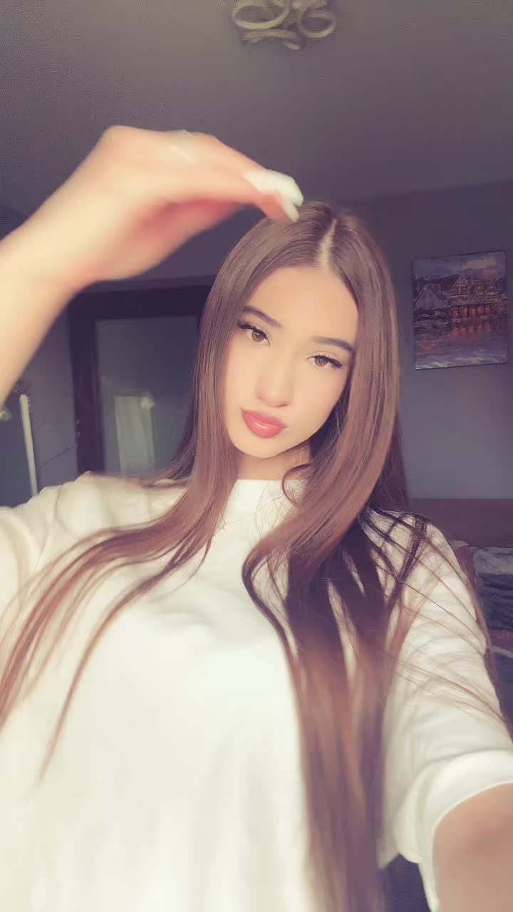 @Ianira