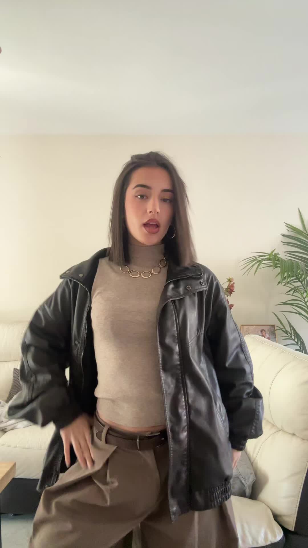 @ᴇᴠᴀ ᴘᴇʀᴇᴢ