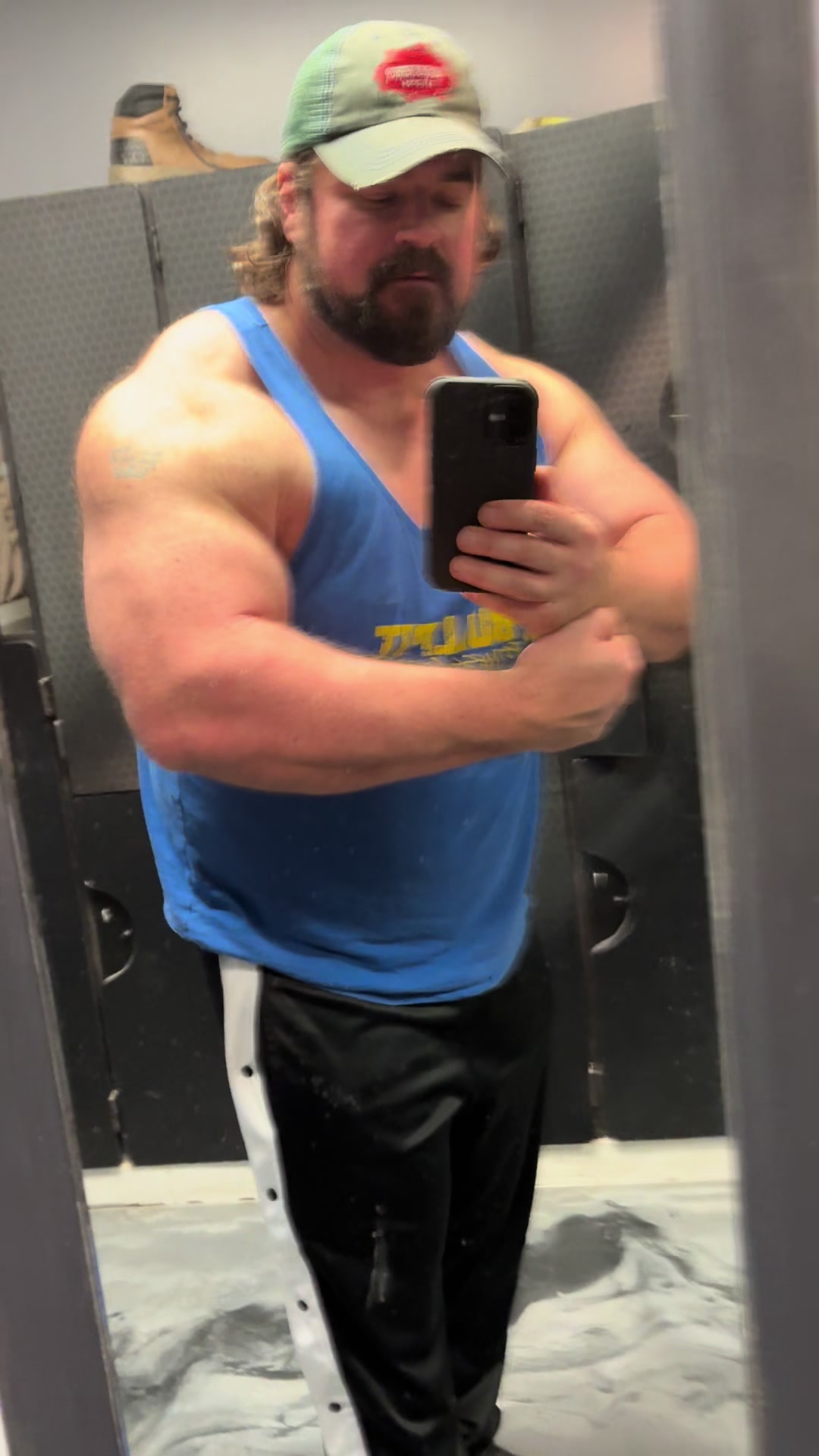 @huskinshorror