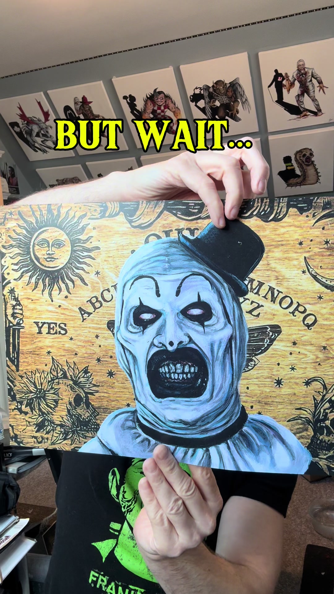 @leehoward.art