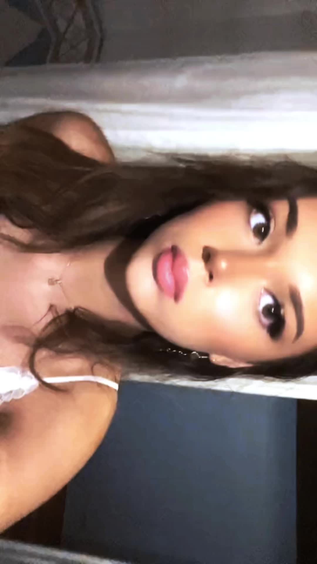@kathyy.bs