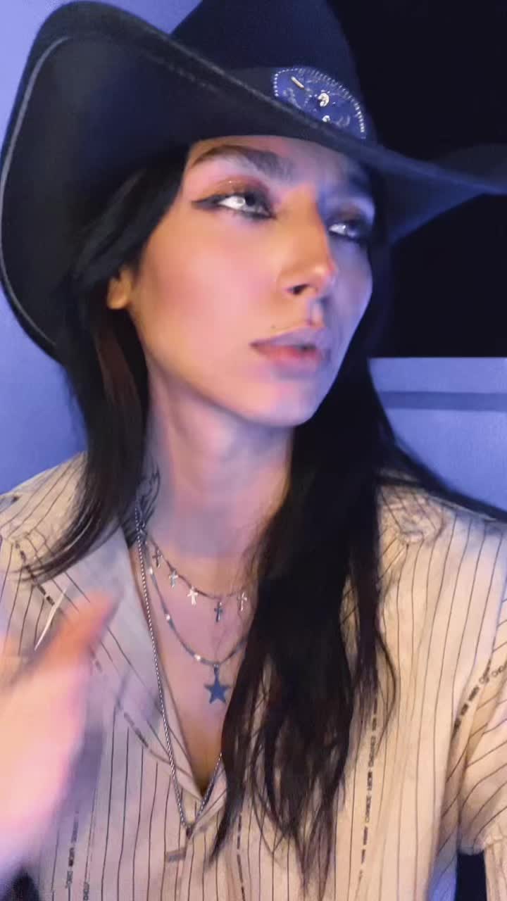 @Melina