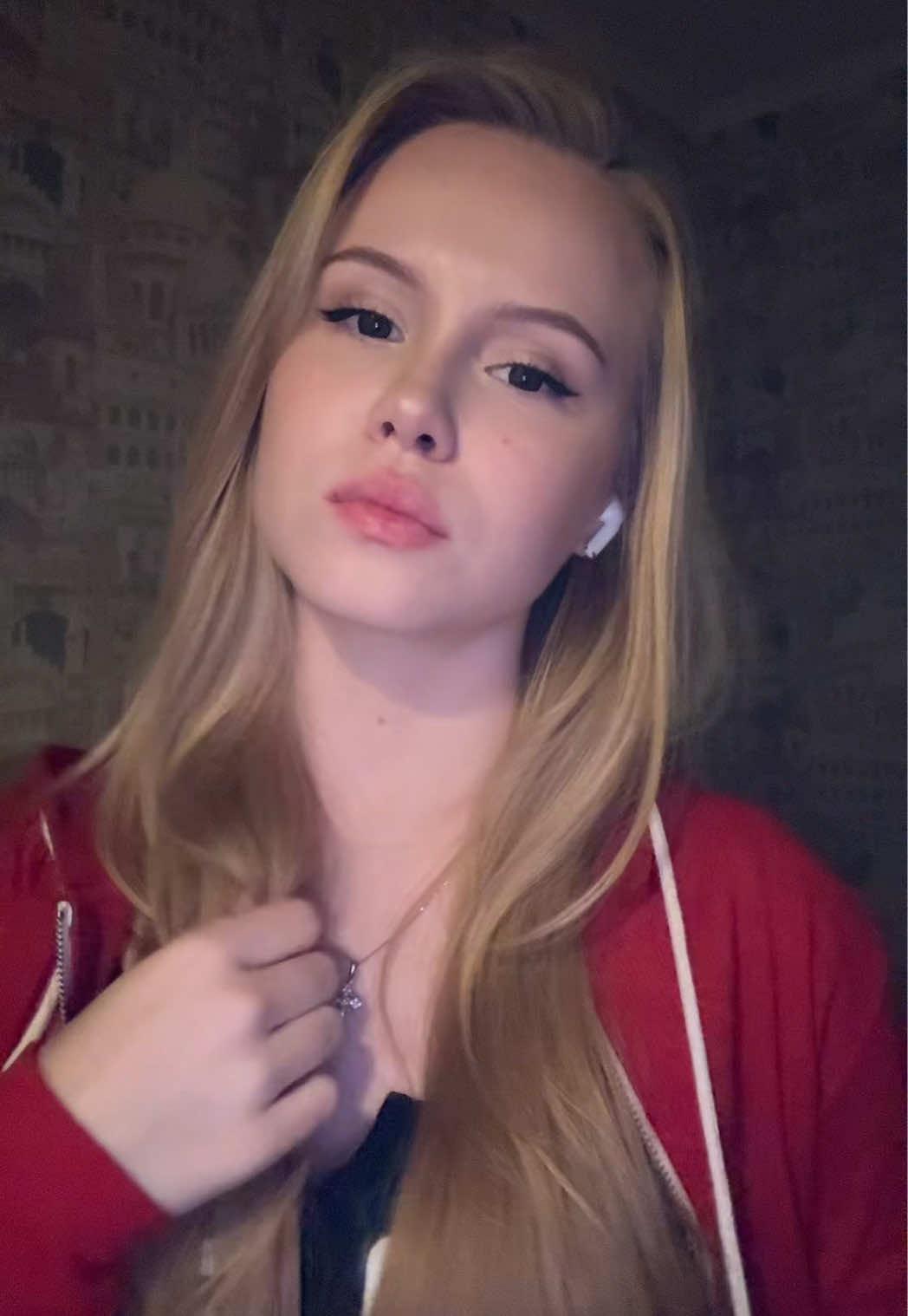 @лизок