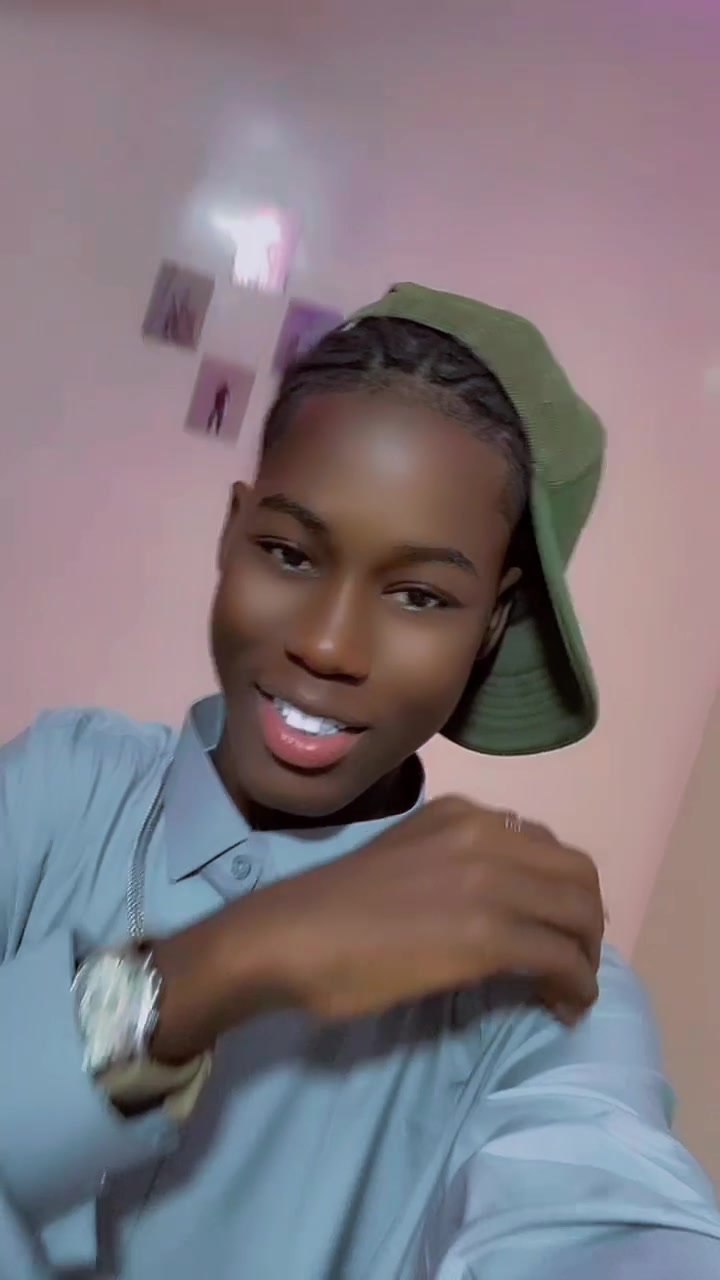 @Garçon_Noir🧑🏾🦱_☪️🇸🇳