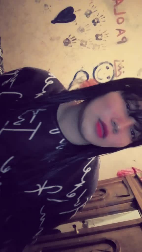 @Abigail&hearts;️👑
