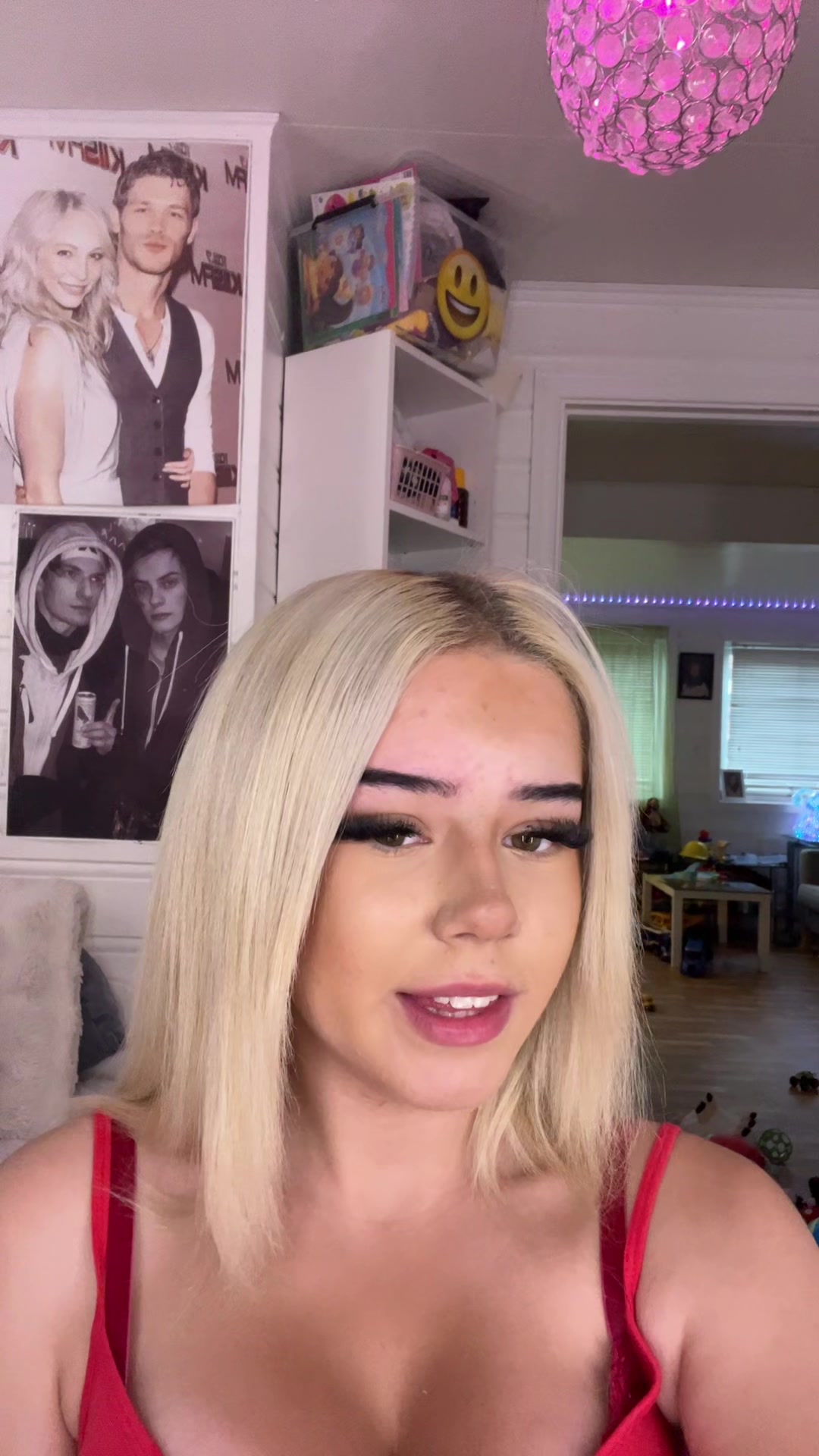 @🐇