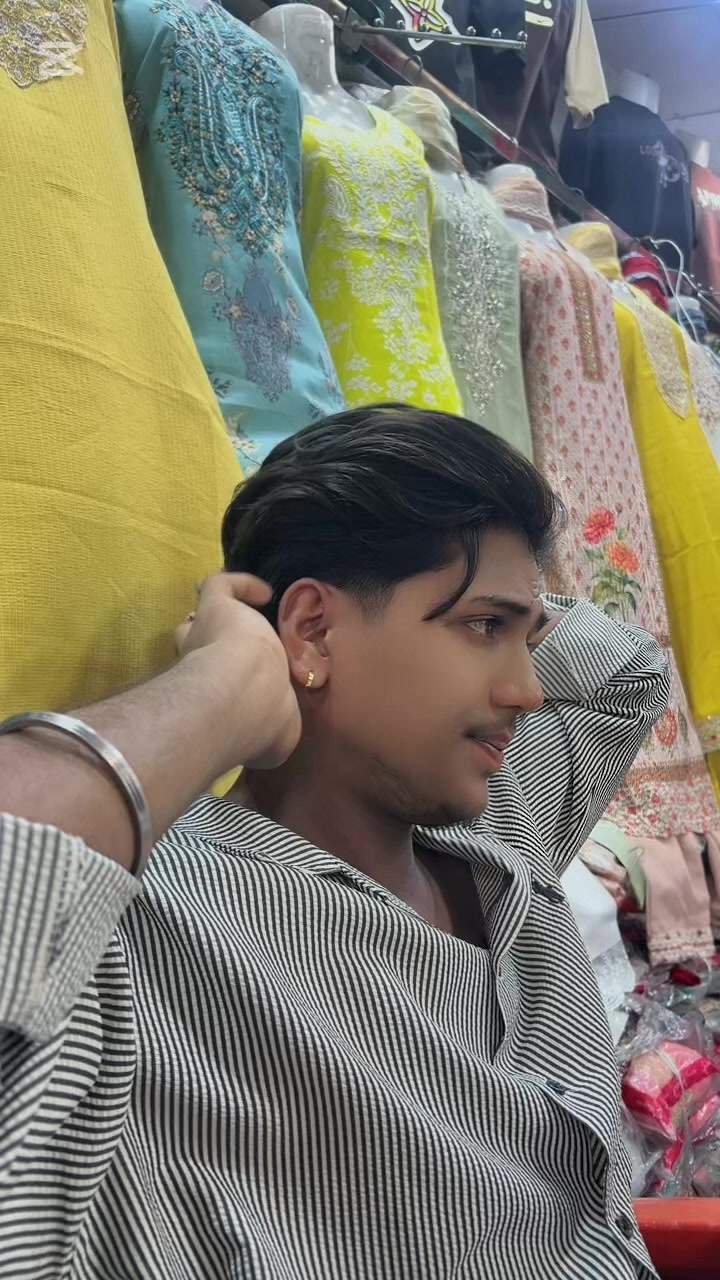 @𝗠𝗿 𝗡𝗶𝗿𝗮𝗝 🐦