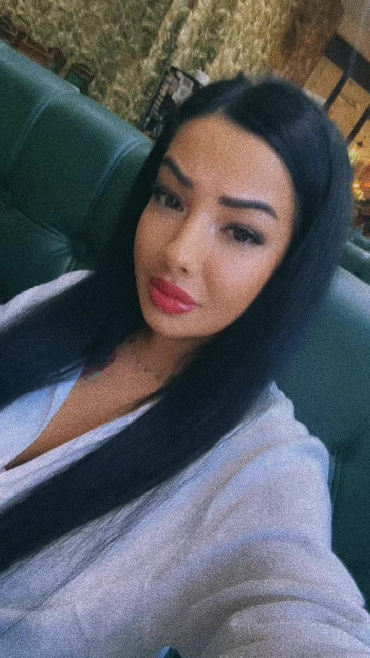 @MELLYME