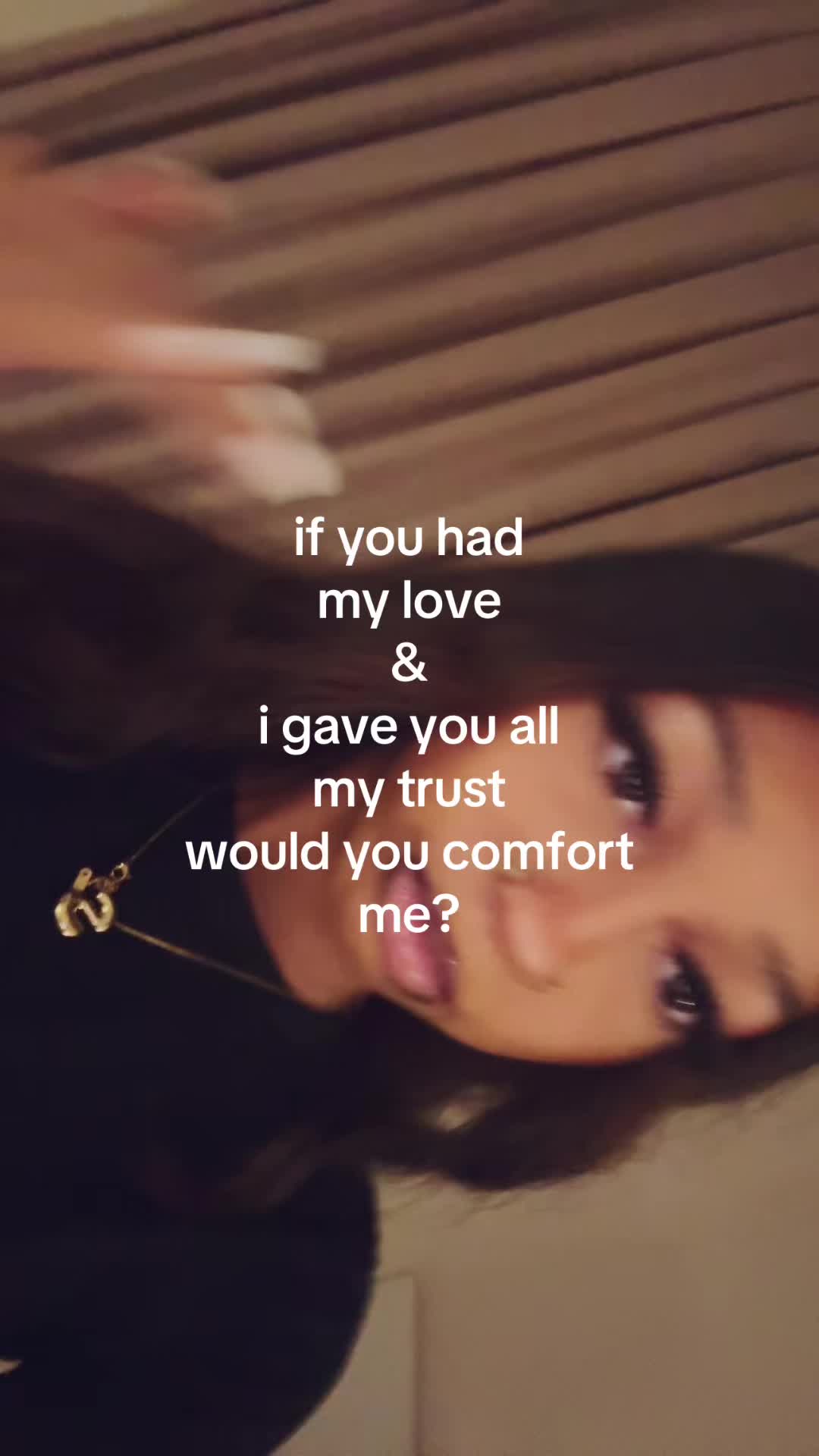 @sofia🐐’.