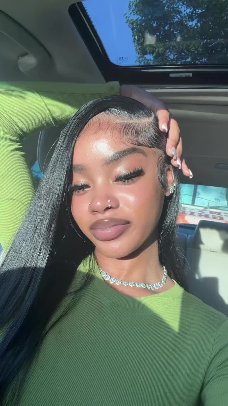 @ItsEssence🥥