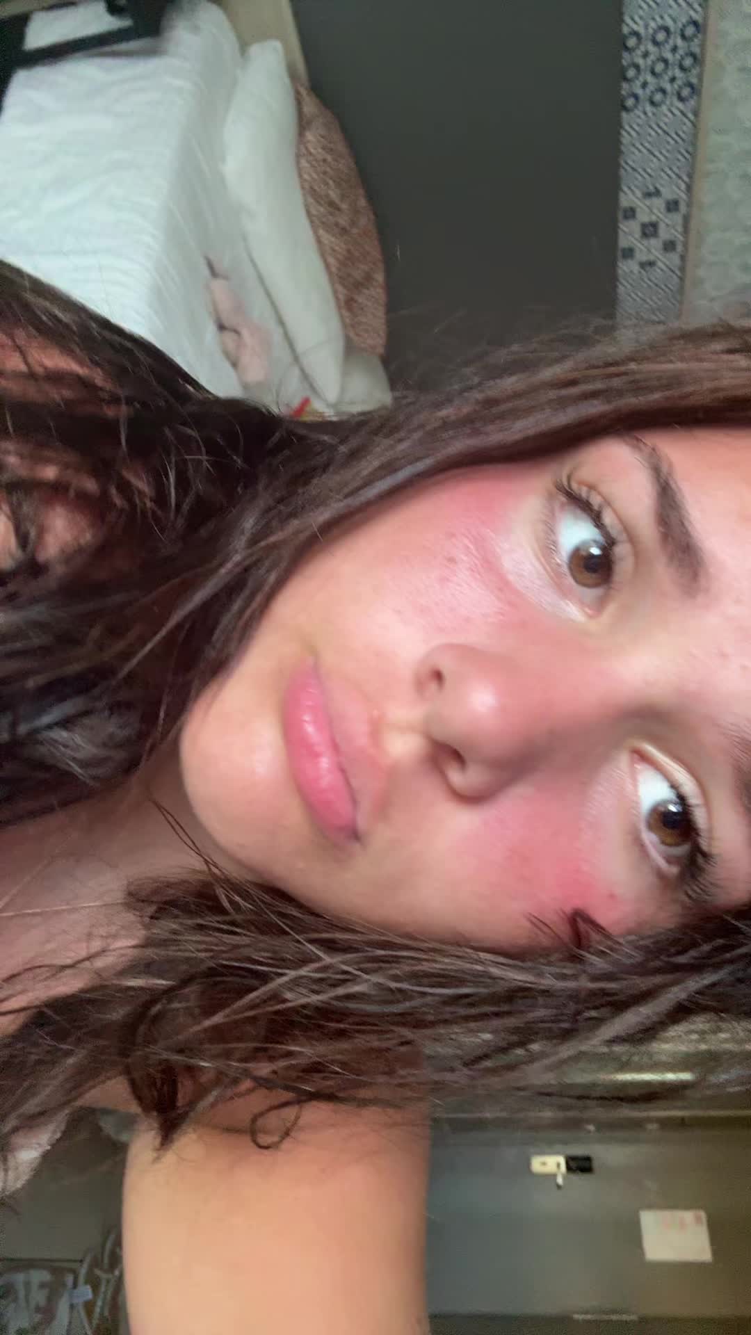 @anniexspamxx