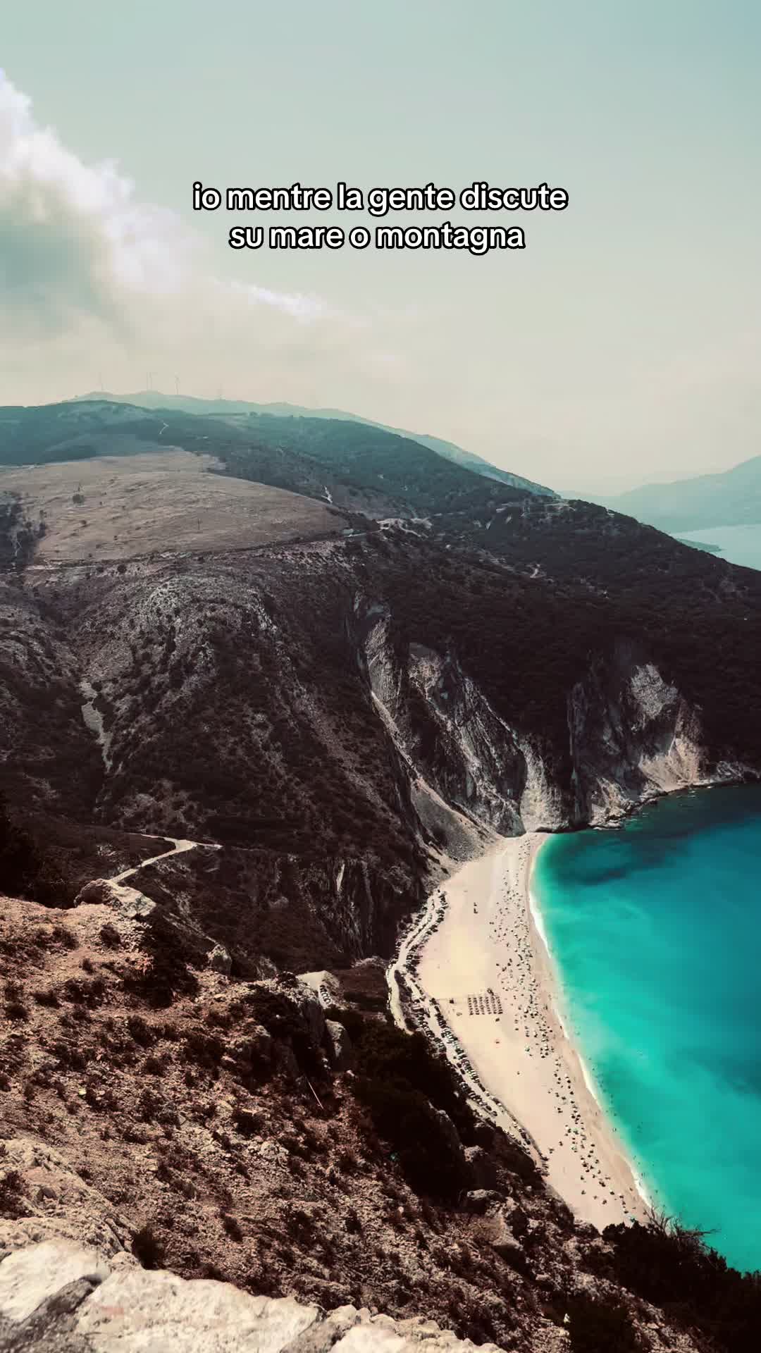 @𝟐𝟐