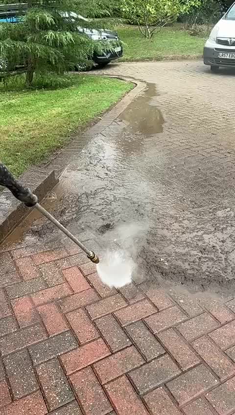 @Hadlow Exterior Cleaning