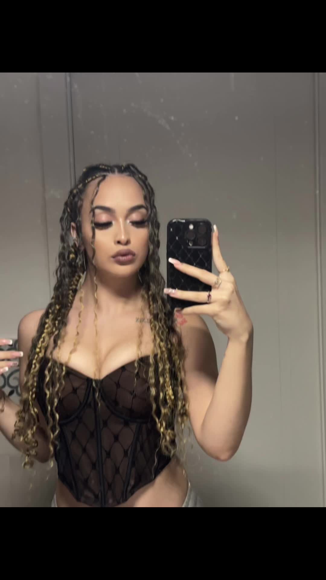 @𝓛🐆
