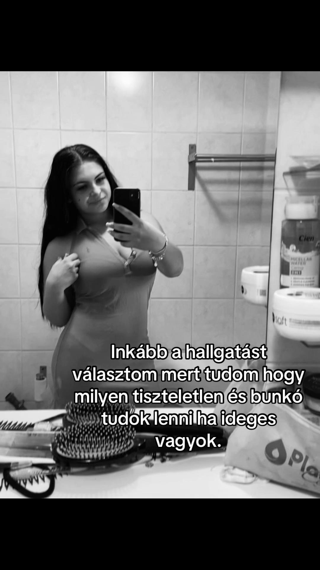 @/\