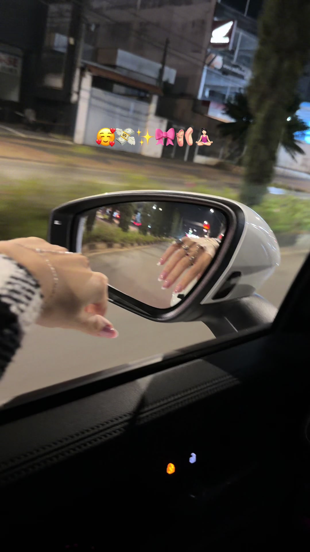 @Angel Feet ๐