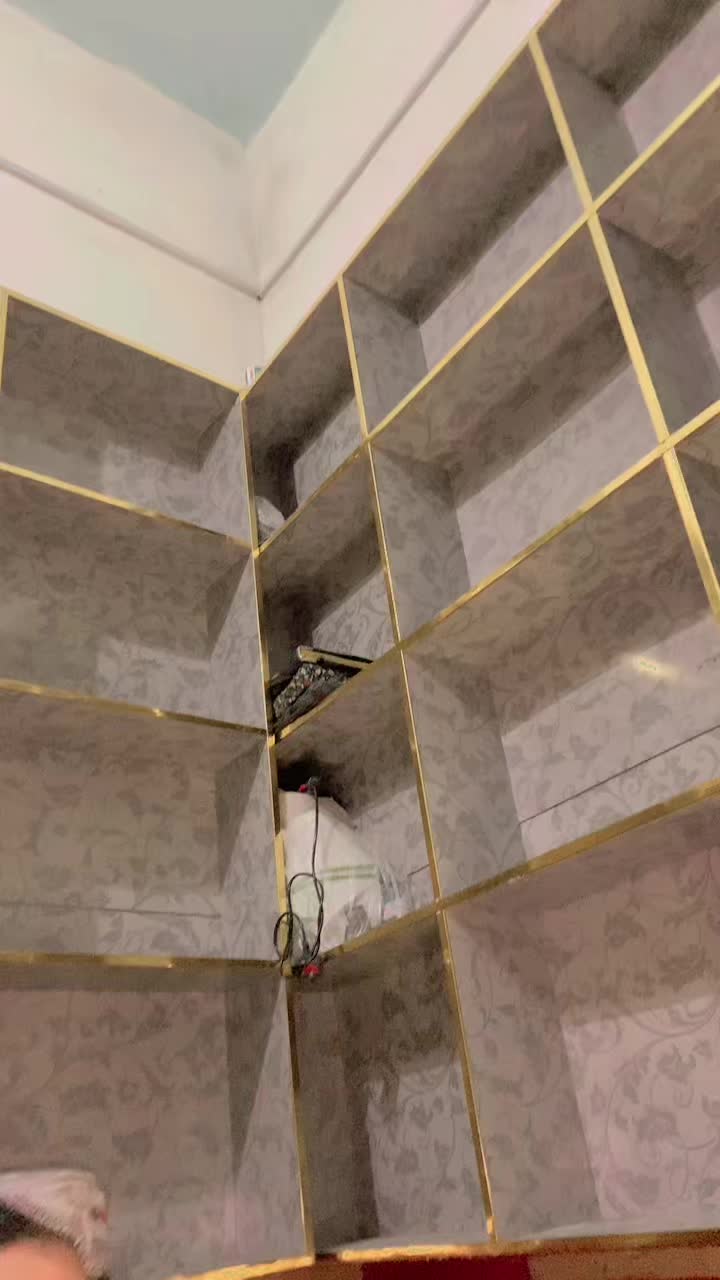 @Q I S M A T -- J A N I