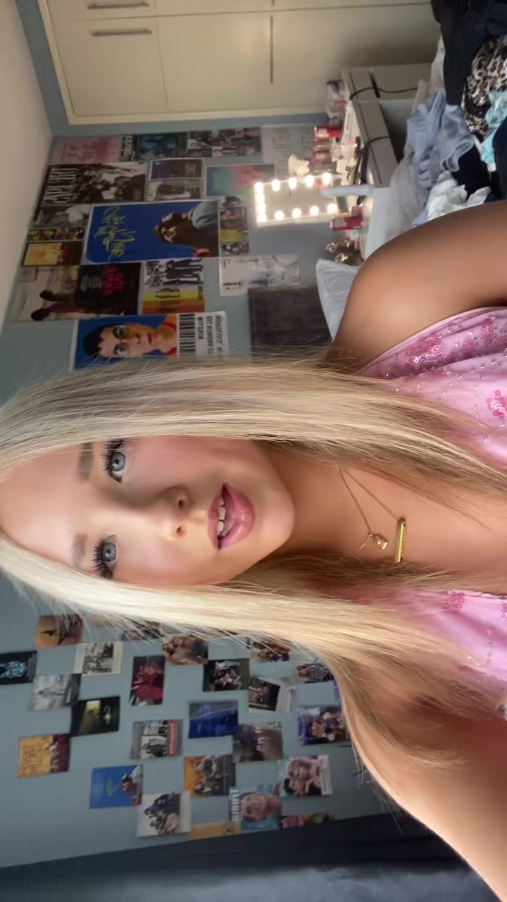 @𝐑𝐨𝐢𝐬𝐢𝐧