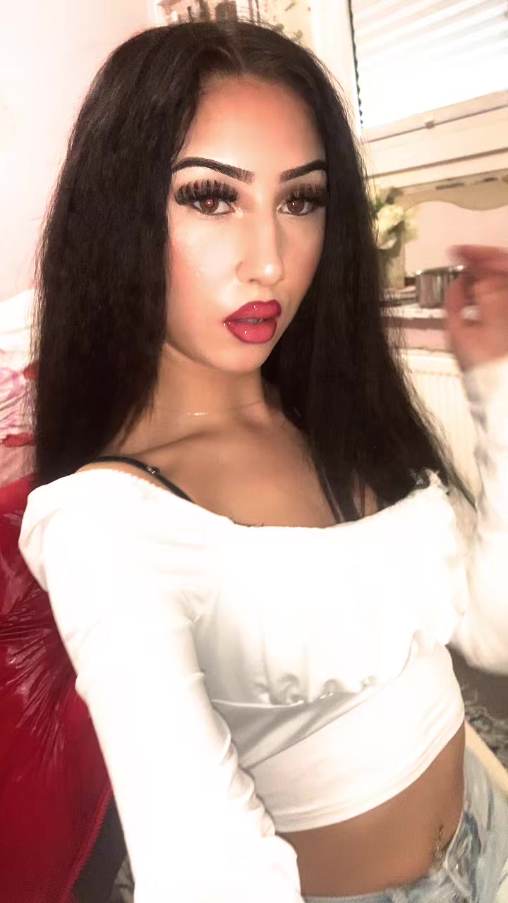 @Just a girl