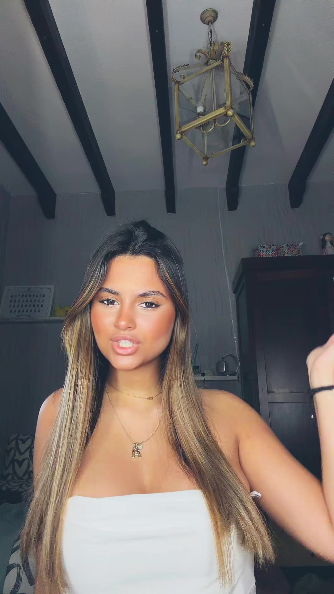 @Albita🤍