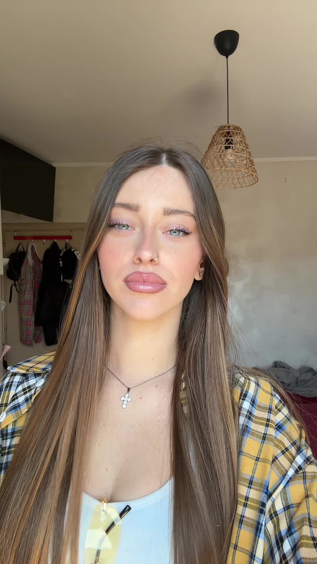 @lylluzza