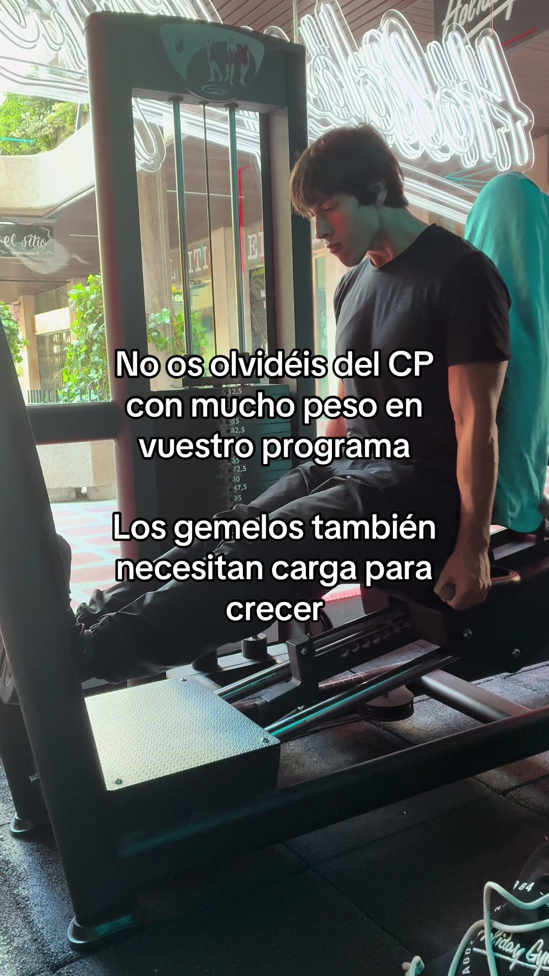 @Daniel Agredo