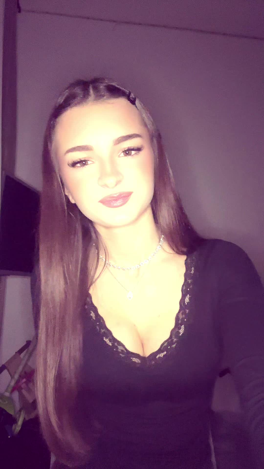 @𝐺𝐿𝑂𝑅𝐼𝐴