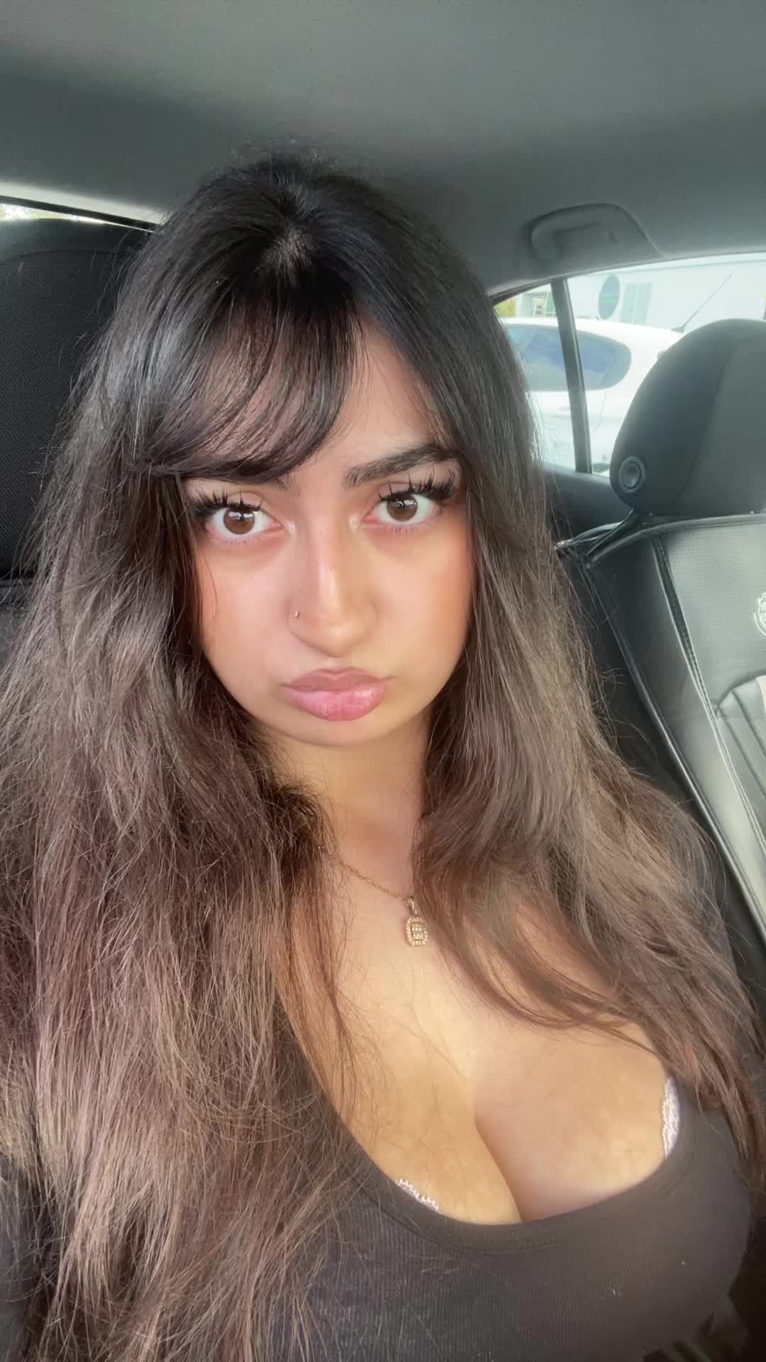 @𝐮𝐧𝐤𝐧𝐨𝐰𝐧 🌸