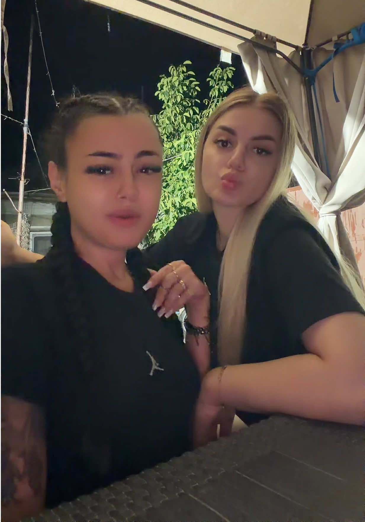 @Sonia Tecșilă